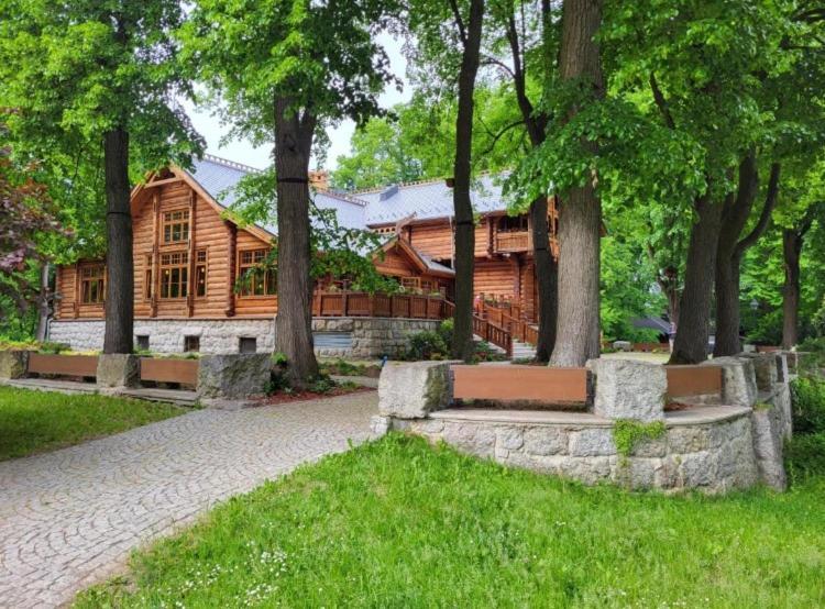 Urocze Studio W Sercu Cieplic Warmbrunn Экстерьер фото